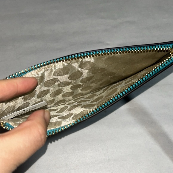 Kate Spade Teal Wristlet NWOT - Picture 4 of 7